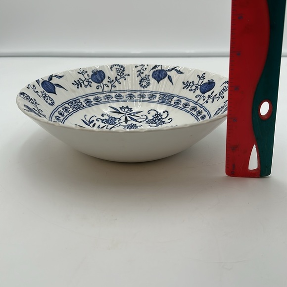 J&G Meakin Blue Nordic | Blue Onion Coupe Vegetable/Pasta Bowl - Picture 14 of 16